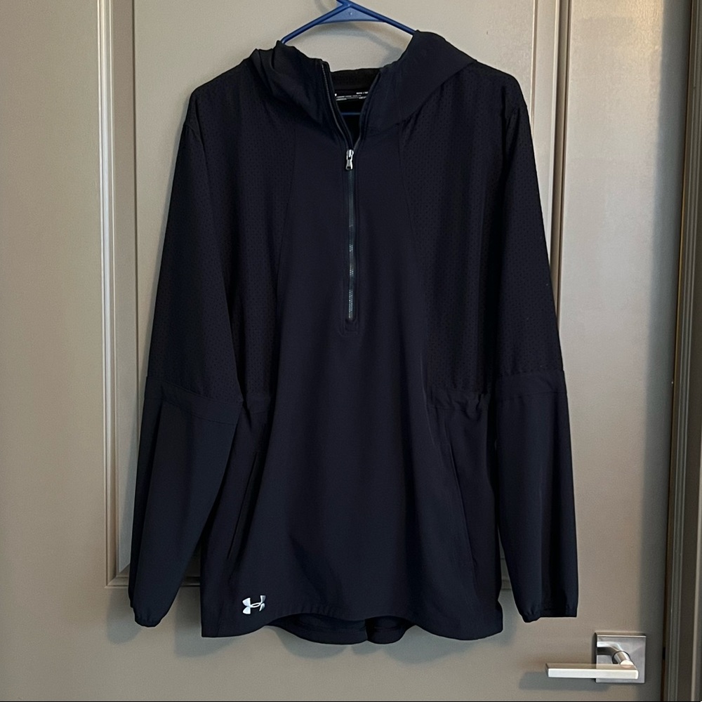 Under Armour Women’s Pull Over Quarter Zip Jacket
